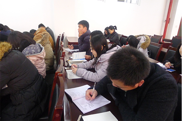 菲律宾欧博官网传达全国高校思想政治工作会议精神 菲律宾欧博官网传达全国高校思想政治工作会议精神