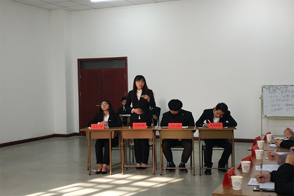 祝贺菲律宾欧博官网在第八届“清泽博思杯”辩论赛中挺进四强 祝贺菲律宾欧博官网在第八届“清泽博思杯”辩论赛中挺进四强
